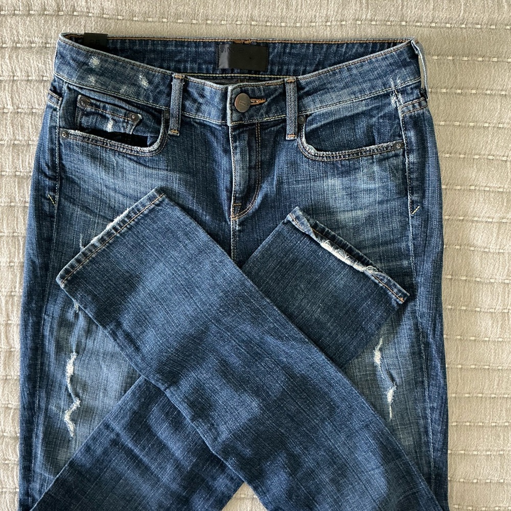 Vince Casey Jeans Size 26 with 33” Inseam